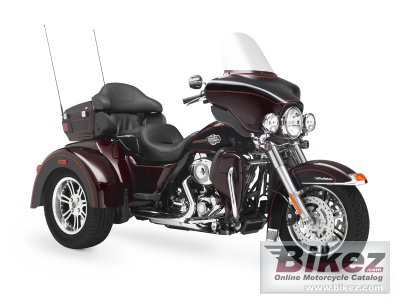 2011 Harley-Davidson FLHTCUTG Tri Glide Ultra Classic photo